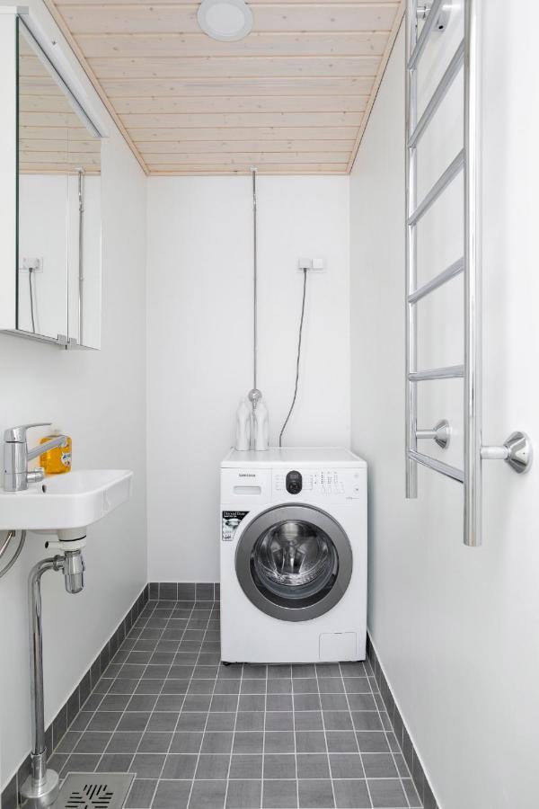 2Ndhomes Central & Spacious 85M2 Apartment In Yrjoenkatu เฮลซิงกิ ภายนอก รูปภาพ